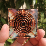 Crystal Gravel Spiral Line Pyramid